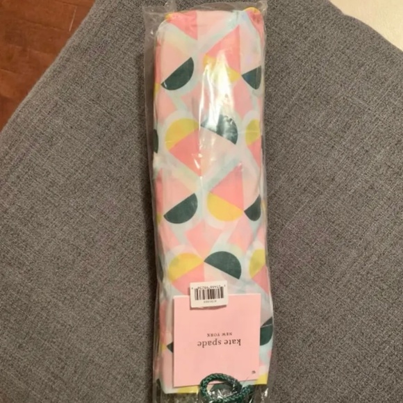 KATE SPADE GEO SPADE TRAVEL UMBRELLA - Picture 3 of 5
